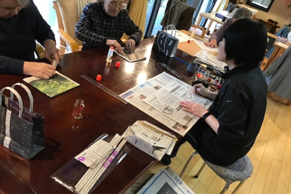 新聞バッグ制作3