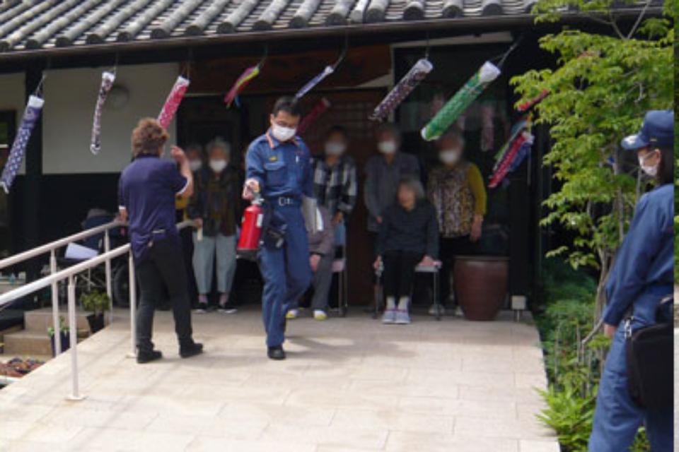 防火訓練の画像